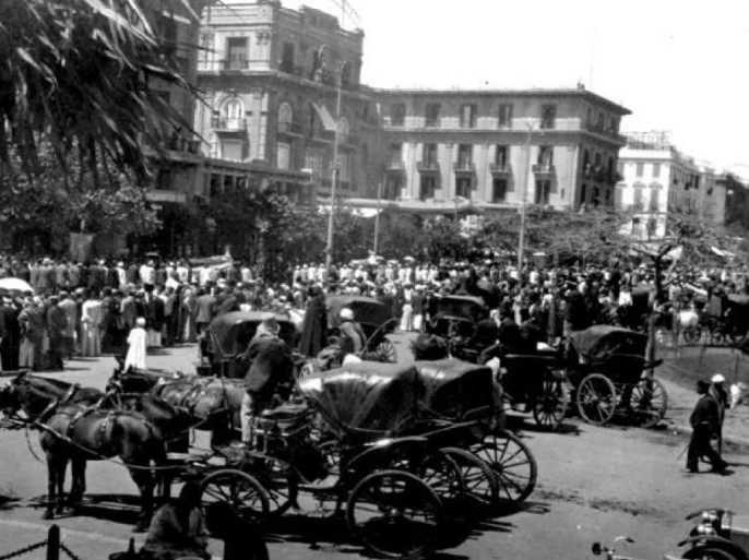 في الفترة السابقة لاندلاع ثورة 1919 قام الاستعمار البريطاني بمطاردة ونفي العديد من السياسيين المصريين (مواقع التواصل الاجتماعي)